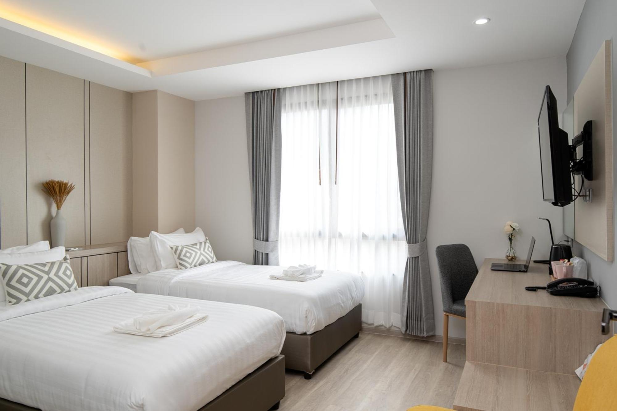 The Riski Hotel At Bangphlat Station Sha Bangkok Eksteriør bilde