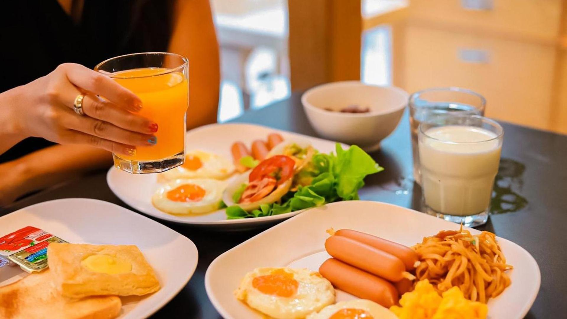 The Riski Hotel At Bangphlat Station Sha Bangkok Eksteriør bilde